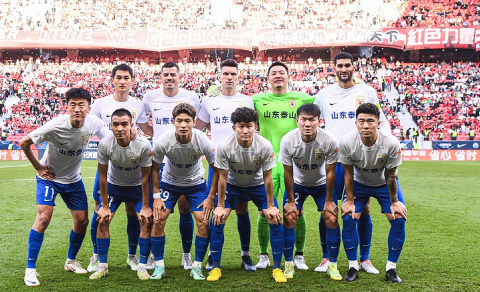 星空体育亚冠转会期走向成谜，布鲁克林篮网外线爆发，悬念犹存，轮换策略成焦点的简单介绍